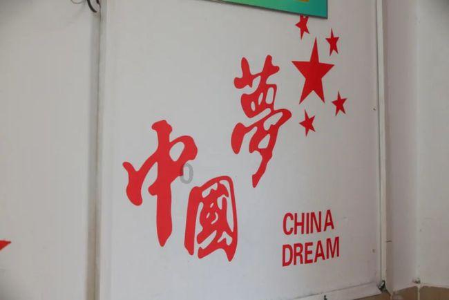 我叫MT4